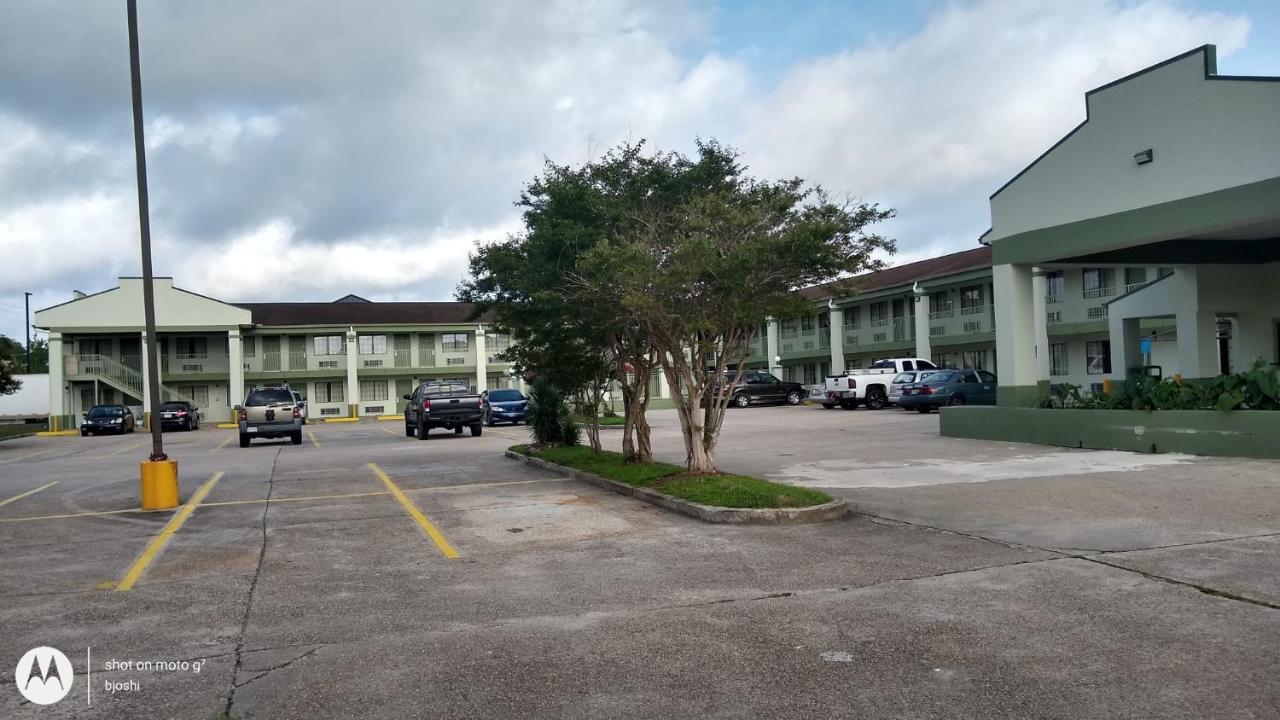 Highland Inn Denham Springs Baton Rouge East Esterno foto