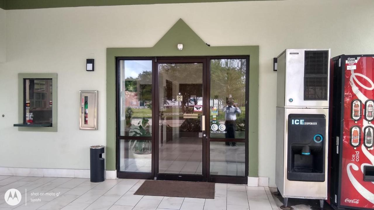 Highland Inn Denham Springs Baton Rouge East Esterno foto