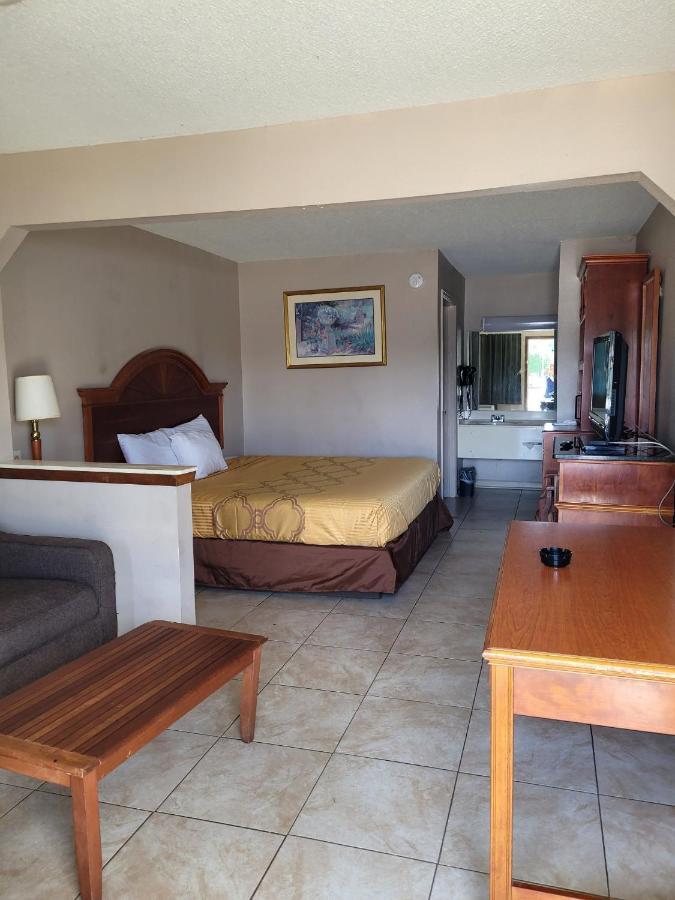 Highland Inn Denham Springs Baton Rouge East Esterno foto