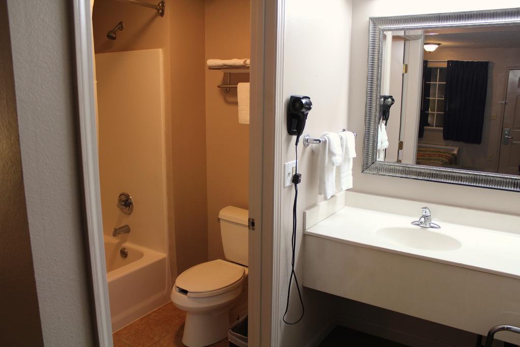 Highland Inn Denham Springs Baton Rouge East Esterno foto