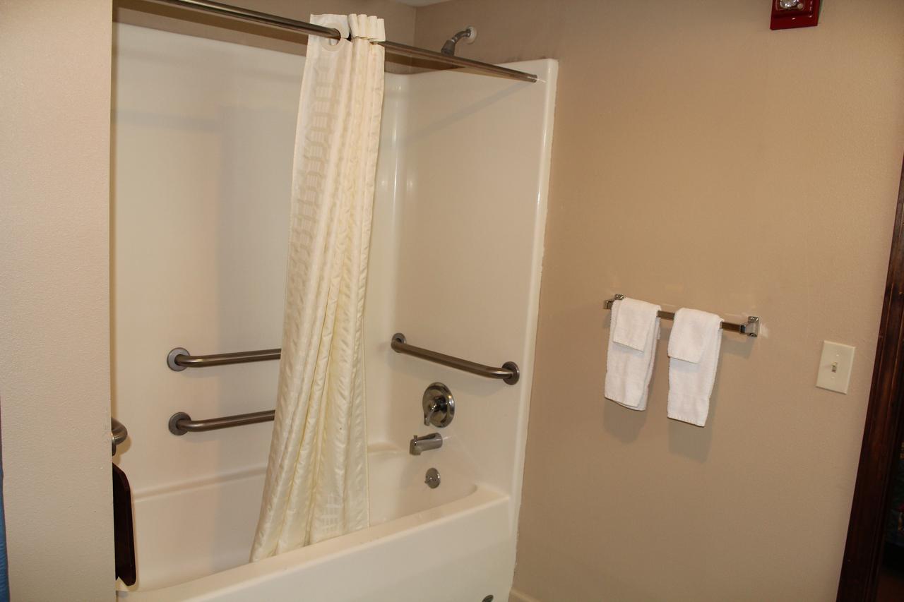Highland Inn Denham Springs Baton Rouge East Esterno foto